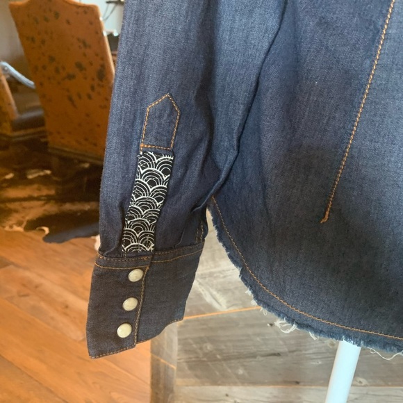 Lucky Brand Denim Western Pearl Snap Shirt Size S - Picture 6 of 9